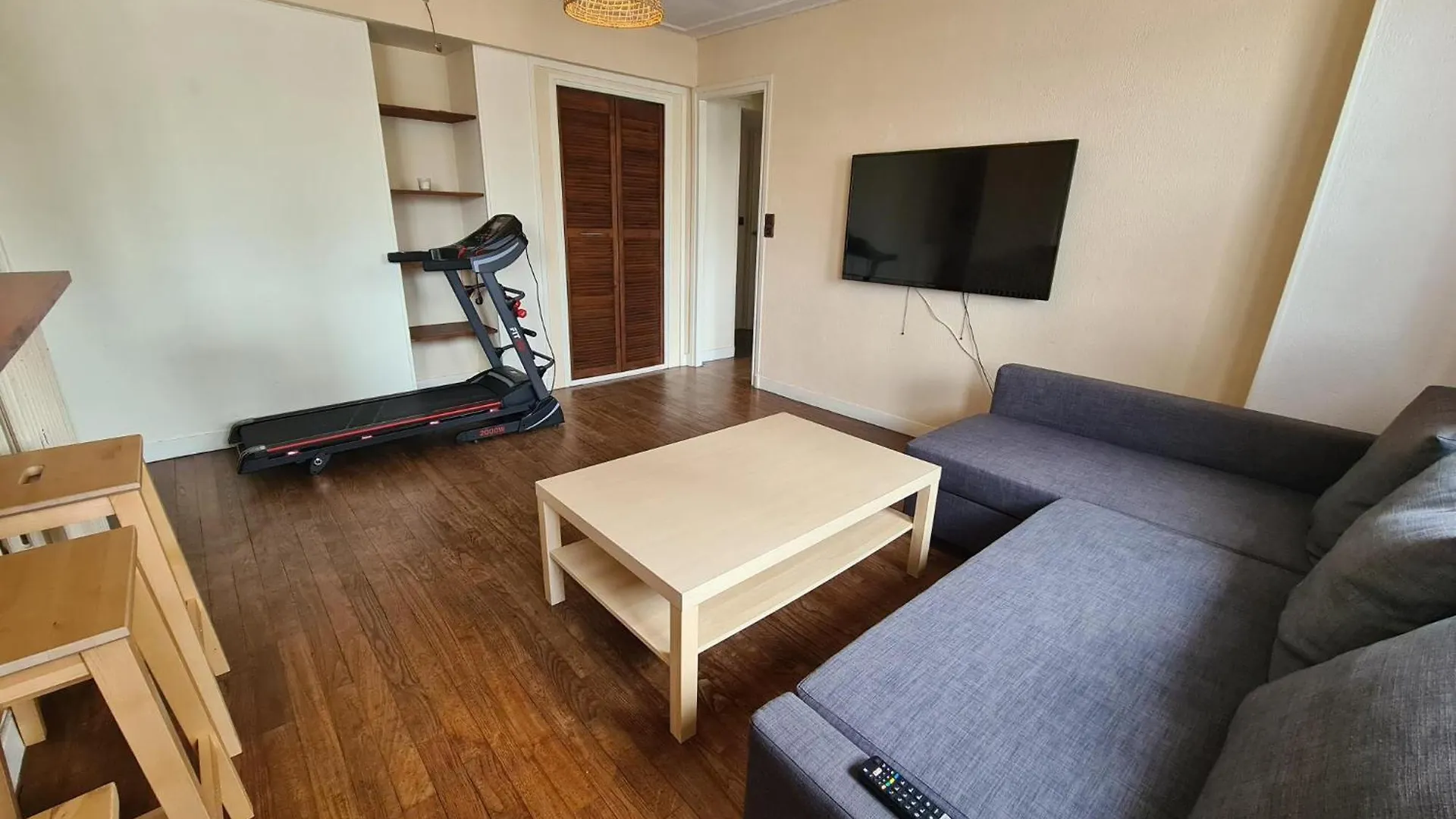 Ferienwohnung Chambre Face A La Tour Tanguy Brest Privatunterkunft